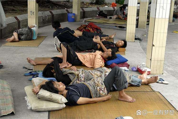 澳门一肖一码一待一中和印度踩踏11死50余伤与印度踩踏事故36人死亡