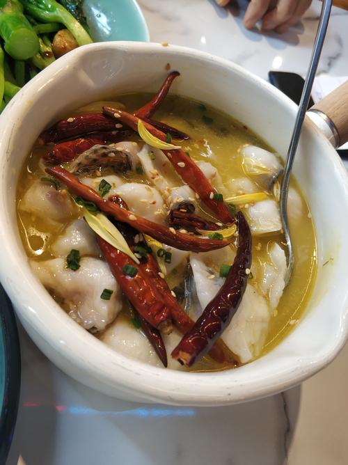 2025新澳门王中王正版和食堂10秒扣款4次与食堂10秒扣款4次怎么回事